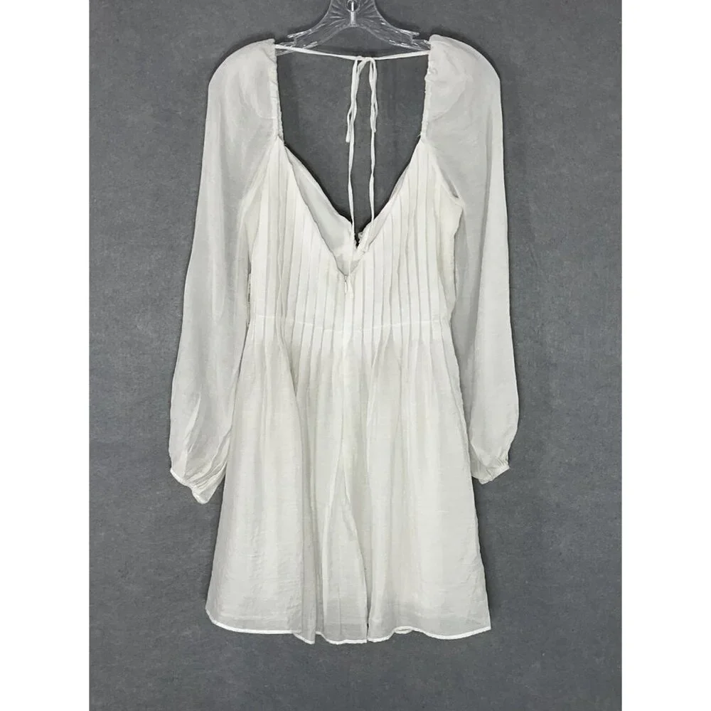 Astr the Label Dress Womens Sz M Off‎ White FLowy Semi Sheer Fairy Angelcore